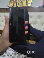 V29 pro 12 256 me
