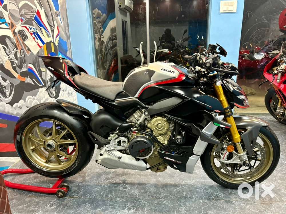 Ducati Street fighter V4Sp 2023 Model
