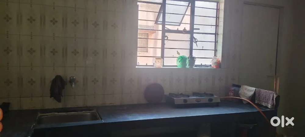 2 working female vacancy