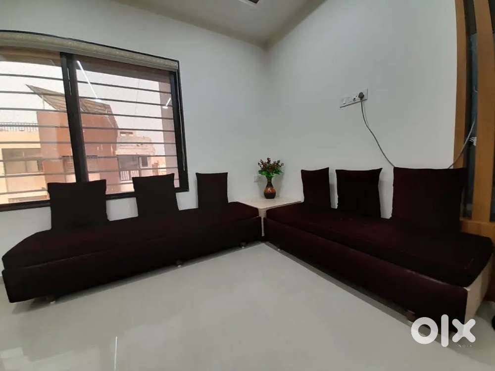INDIAN SOFA(Bhartiya Bethak)