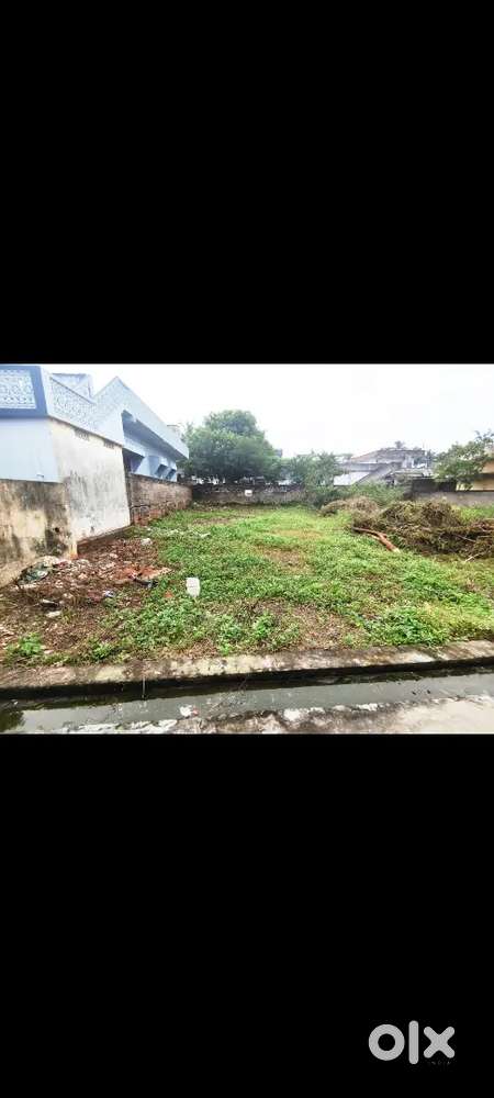 Prime location 4.5 cents  north facing 1 cent price is 550000