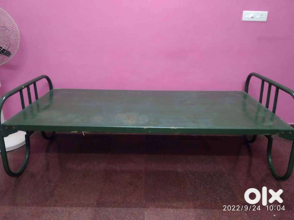 STEEL COT DOUBLE BED