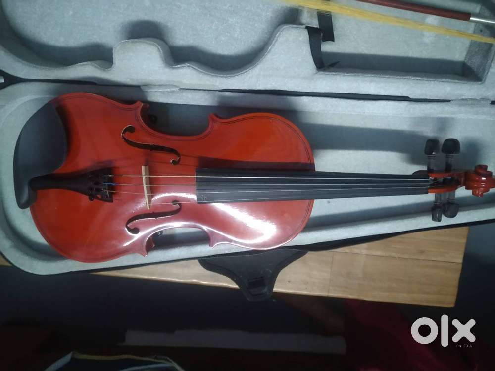4/4 violin  rox (4/4 Semi- Acoustic Violi )