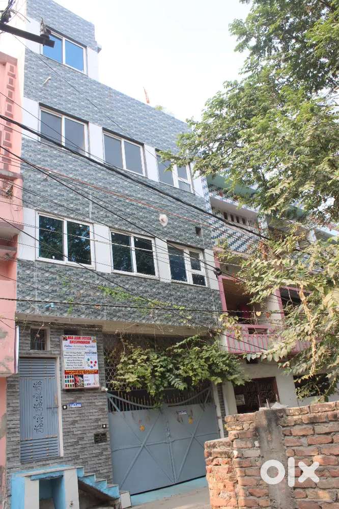 Hall of 1700 sq^2/ft (semi-furnished)