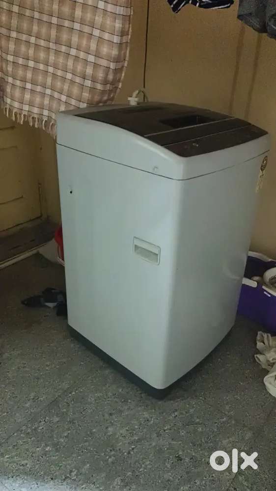 Haier
6.5 kg  Fully Automatic Top Load Brown, Grey (HWM65-FE)