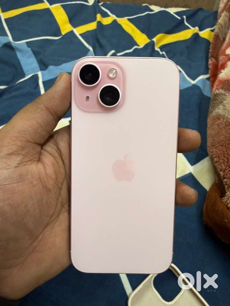 Iphone 15 pink