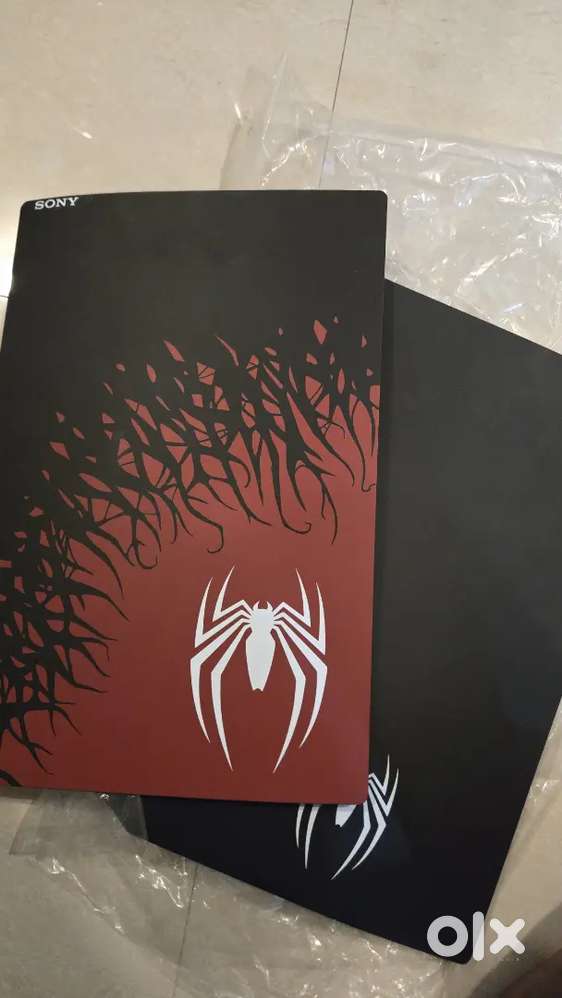 PS5 SPIDERMAN 2 FACEPLATE