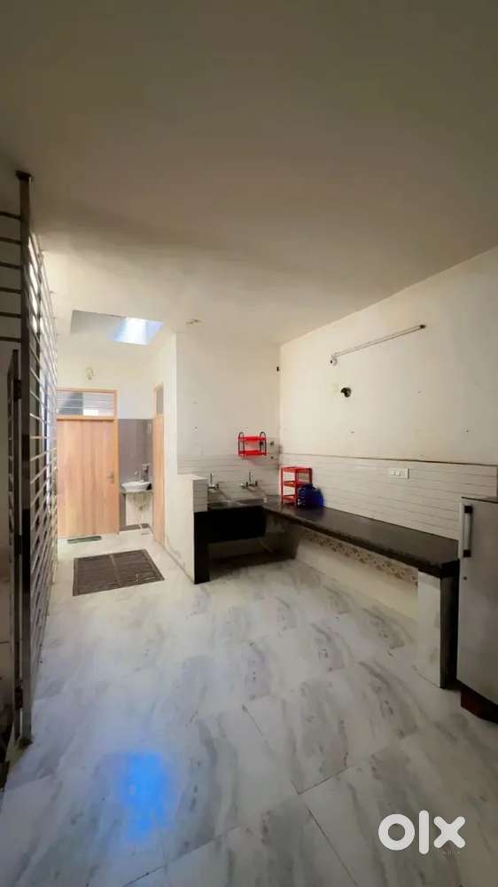 2 room with kitchen,drawing room rent for available for girls/family