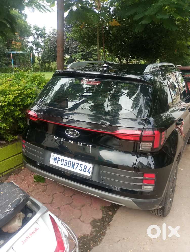 New car All good condition 2024 Dec 2 service ab hogi eski