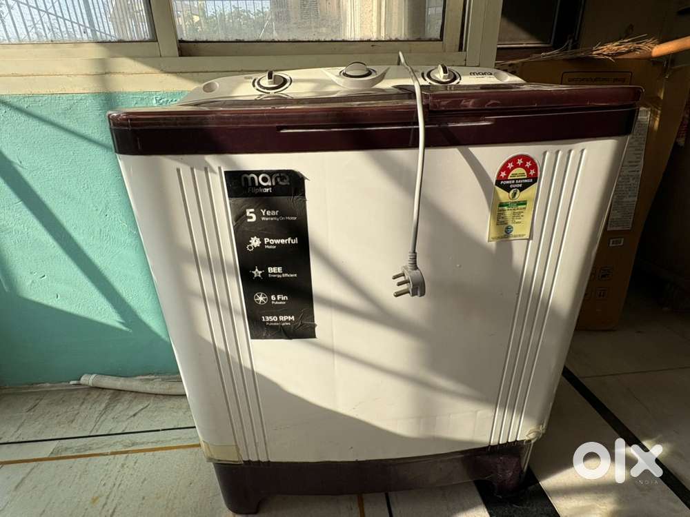Good condition, semi automatic, Air dry wi the Lid, Rust proof body
