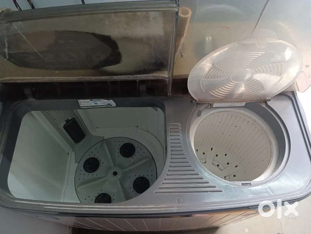 VOLTAS SAMI WASHING MACHINE