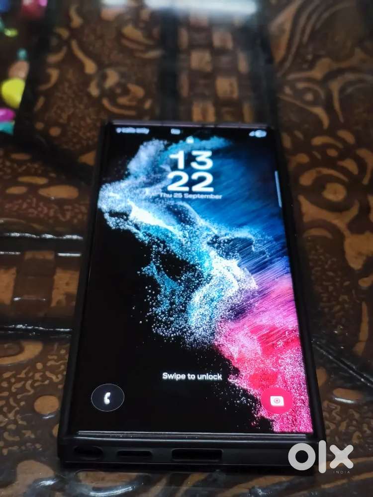 Samsung galaxy s22 ultra 12gb 256gb in mint condition