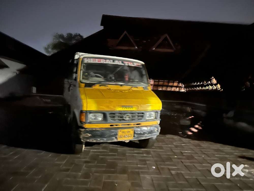 Tiles shop driver for 407 and tipper