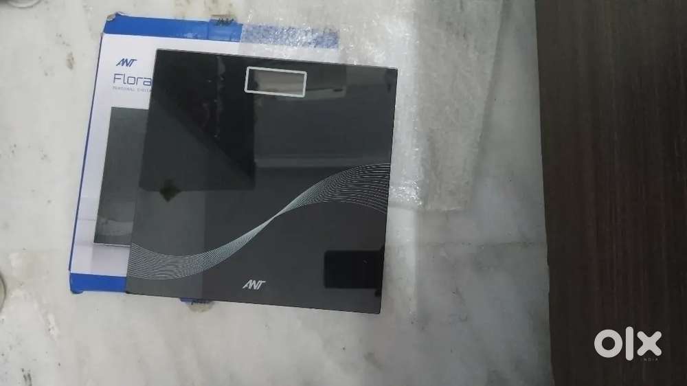 Digital weighing scale( capacity 180kg)