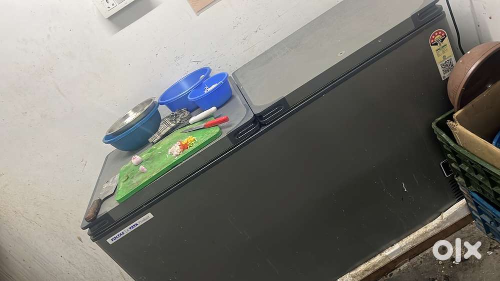 2 Months Old 460 Liters Voltas Deep Freezer For Sale