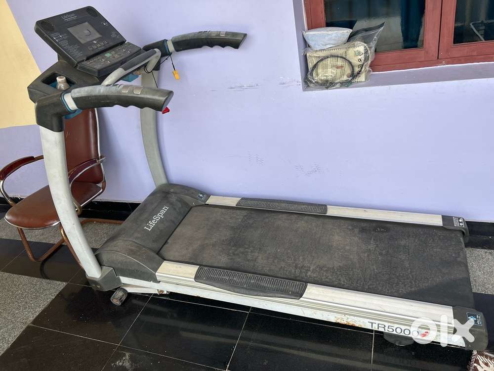 Lifespanfitness TR5000i