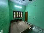 Indipendent without owner 2 room set 1st floor ballupur chowk k pass