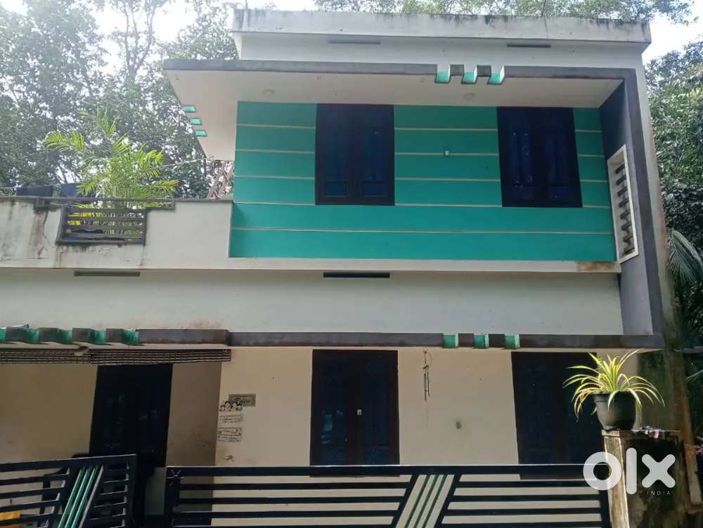 5cent 5yrs old house