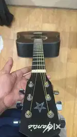 Mantic guitar
