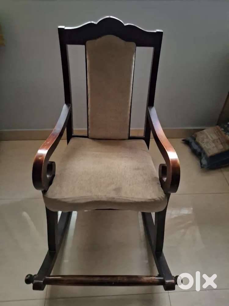 Wooden EC chair