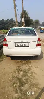 Hyundai Accent 2011 CNG & Hybrids Well Maintained