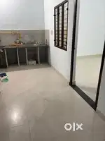 1 bedroom and bathroom and kitchen