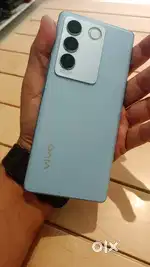 Vivo V27 phone