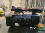 Sony PXWX180 XDCAM XAVC HD422 Hand-held Camcorder (Black)