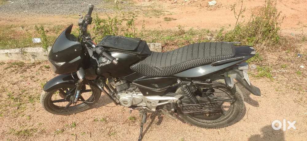 PULSUR 150, PERFECT & CLEAN CONDITION with orginal RC