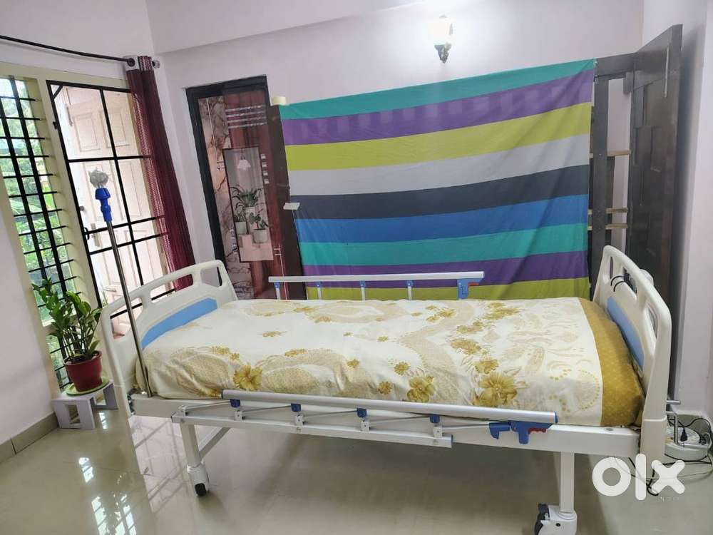 Hospital bed