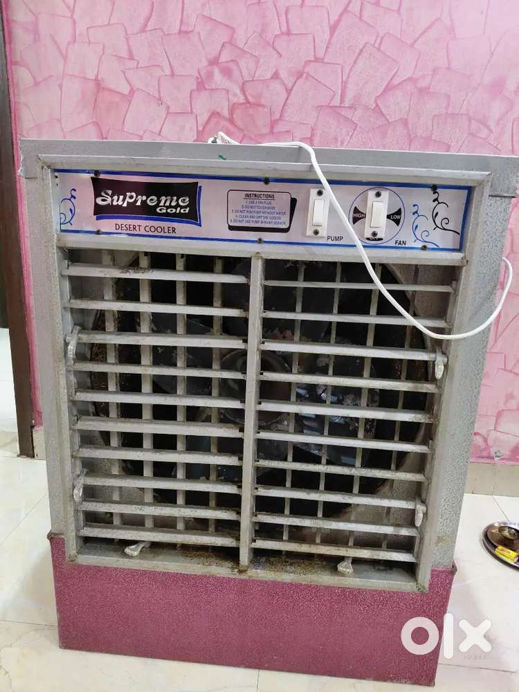 Cooler selling in a good condition 6 months old