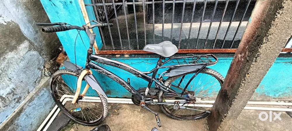 Condition is good, just no air in the tires