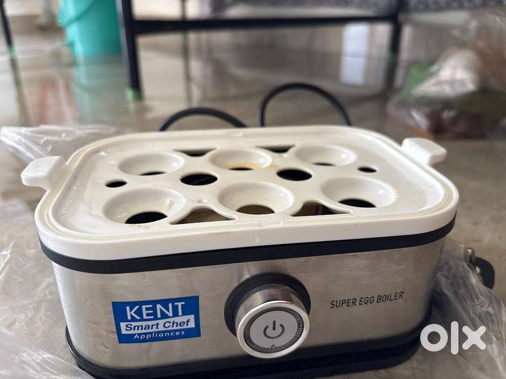 Kent Egg Bouler and Iron Box in very good condition