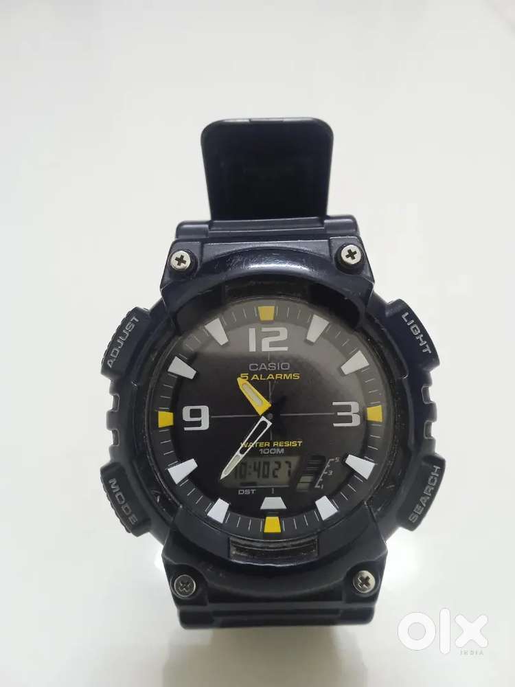 CASIO AQS810W watch