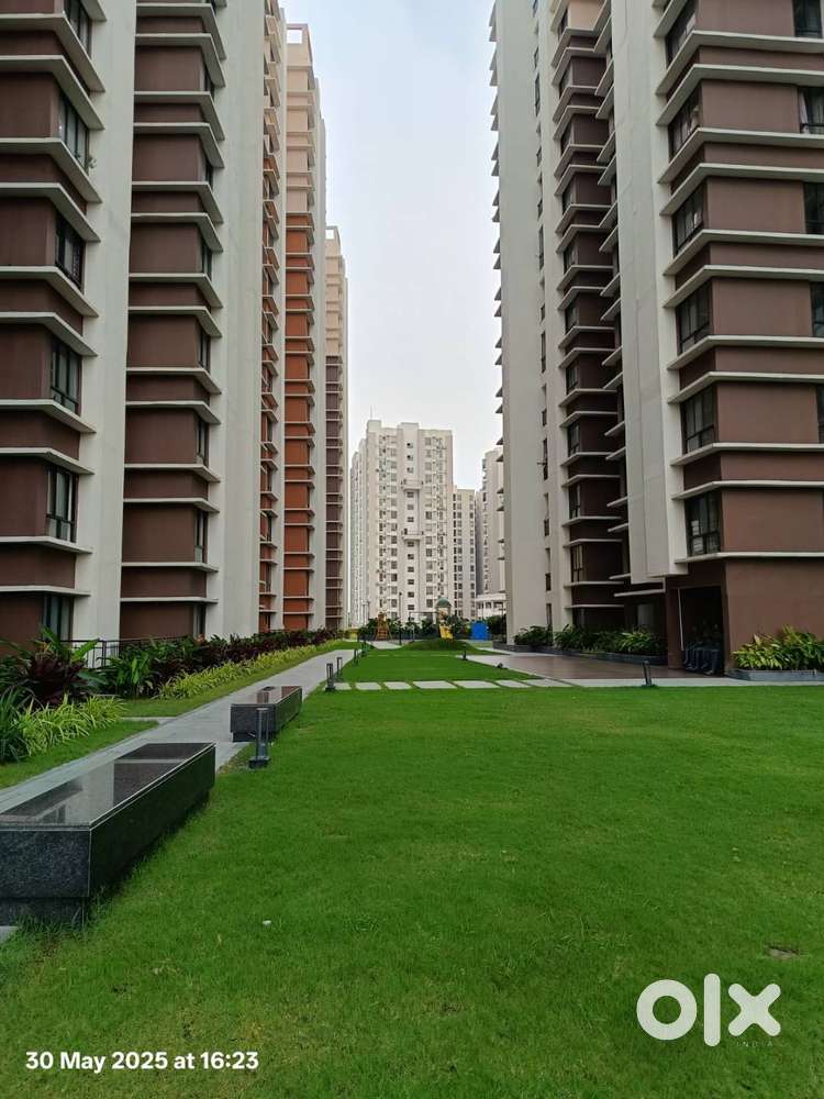 2BHK ,830 sqft  Flat for sale in DTC southern heights Joka Rs. 48 lac