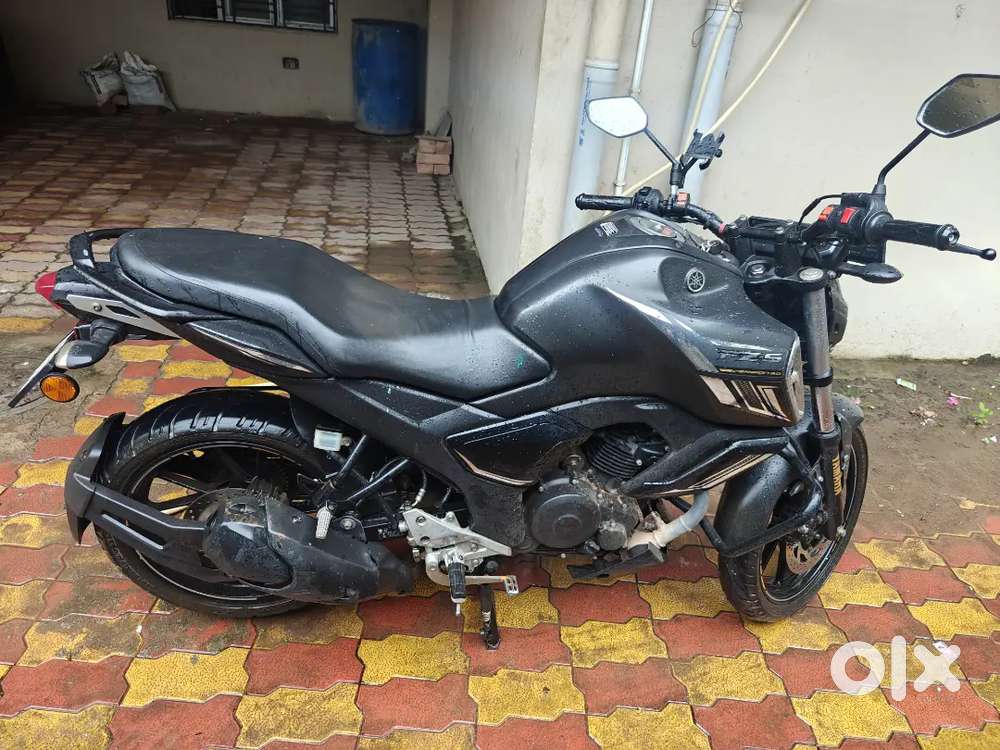 Good condition yamaha Fzs F1