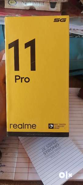 11 pro 5g real me