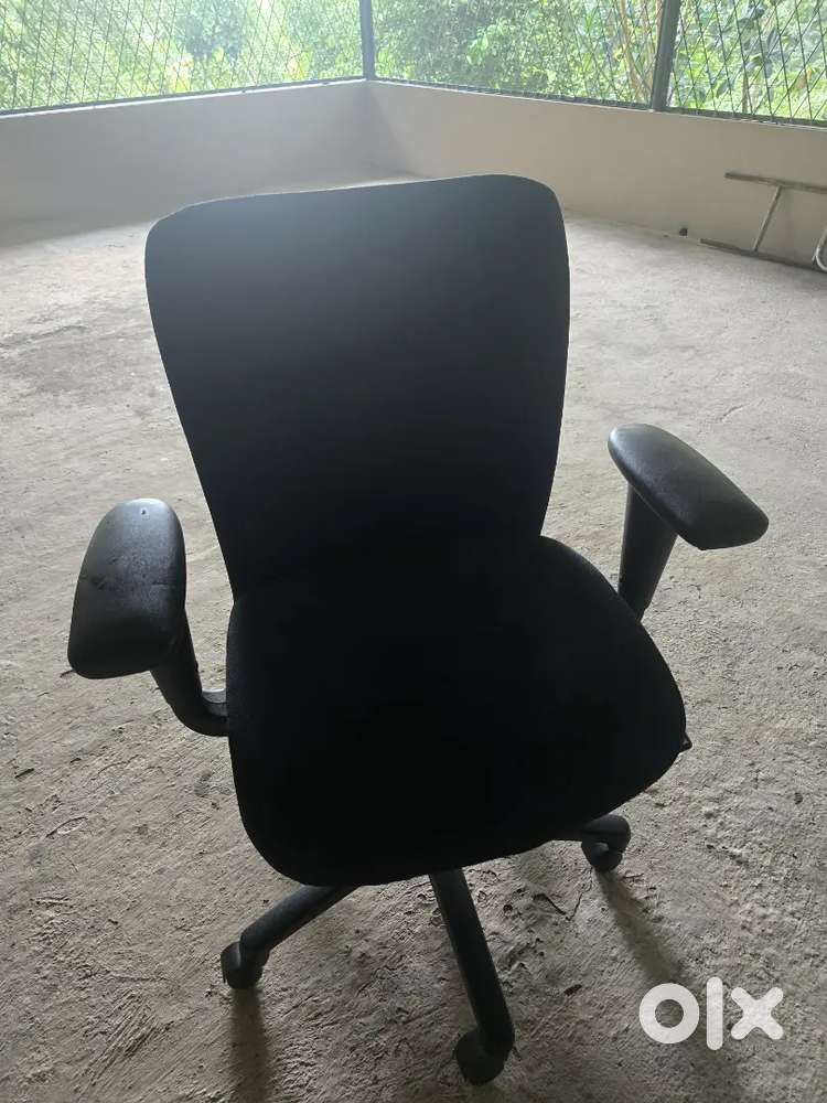 Computer chair