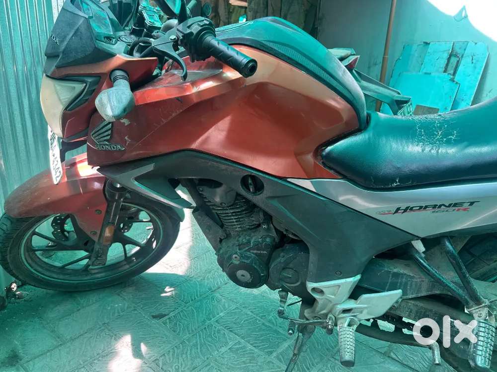 Honda CB HORNET 160R