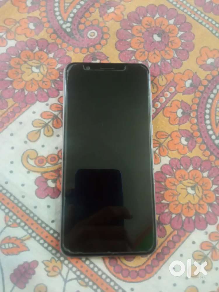 Asus Zenfone Max Pro M1