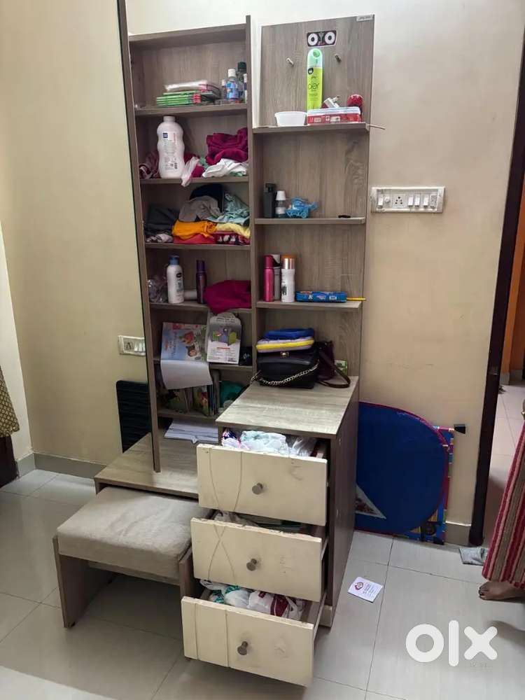 Godrej Dressing Table