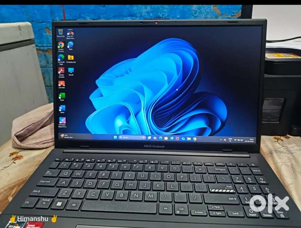 ASUS Vivobook Go 15 AMD Ryzen 3 Quad Core 7320U - 512gb ssd