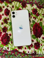 iPhone 11 64gb storage