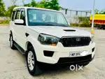 Mahindra Scorpio S4, 2015, Diesel