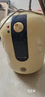 Bajaj Geyser (new) and Reliance Reconnect (used) Geyser for sale