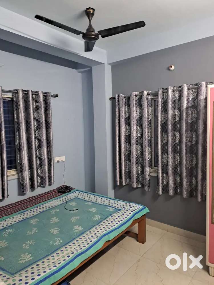 Looking for male flatmates( Corporate employees)in 1 RK.