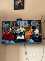 43 inch crown tv condition 100 only 1 month old he