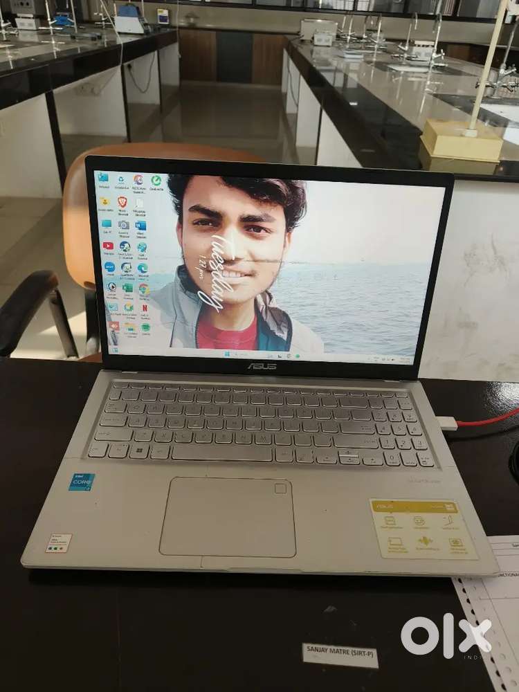 Asus Vivo Book 15 Intel i3