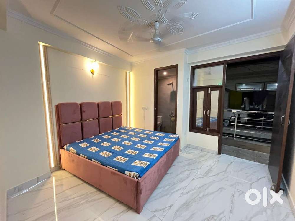 1 RK NEAR SAKET METRO