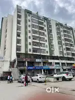 3 BHK Semi Furnished Flat